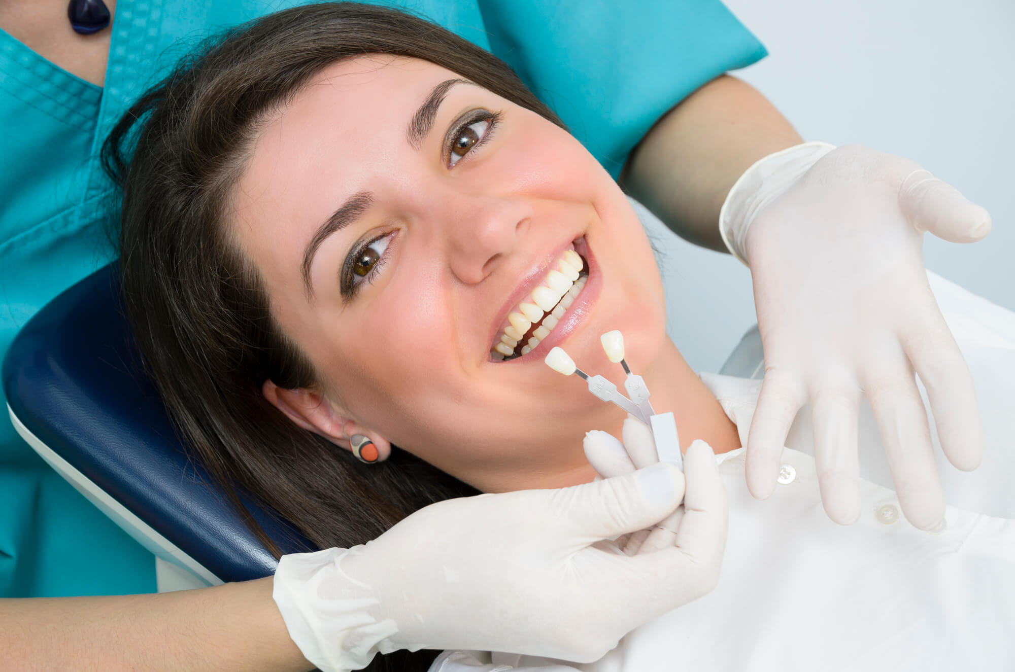 Woman gets teeth whitening in Raleigh NC